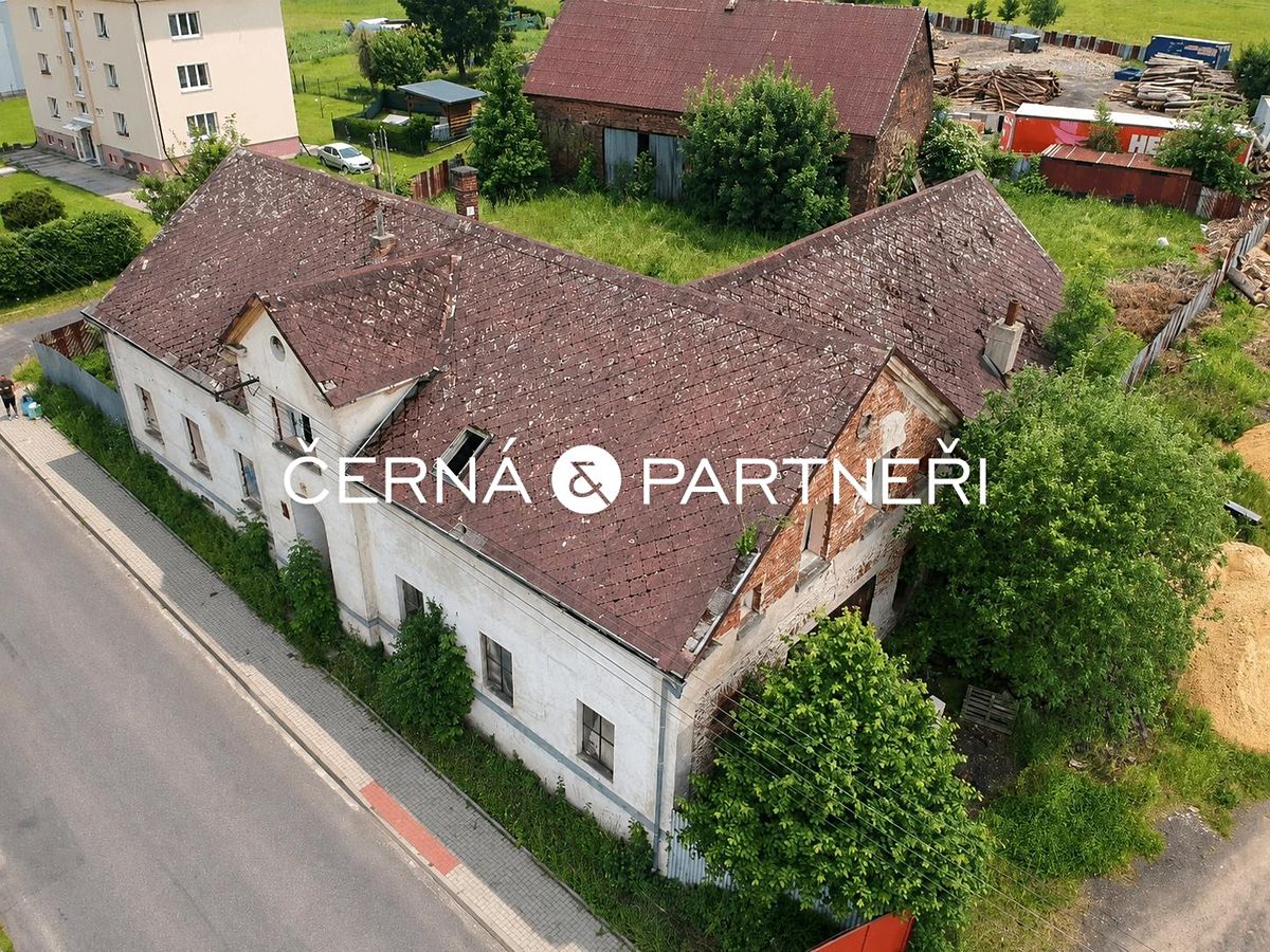Prodej rodinného domu 500 m², pozemek 1657 m²
